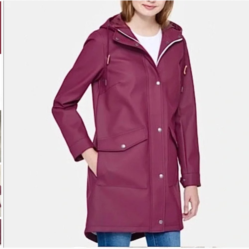 NWT Levi’s wine maroon water resistant hooded pleather rain coat Medium